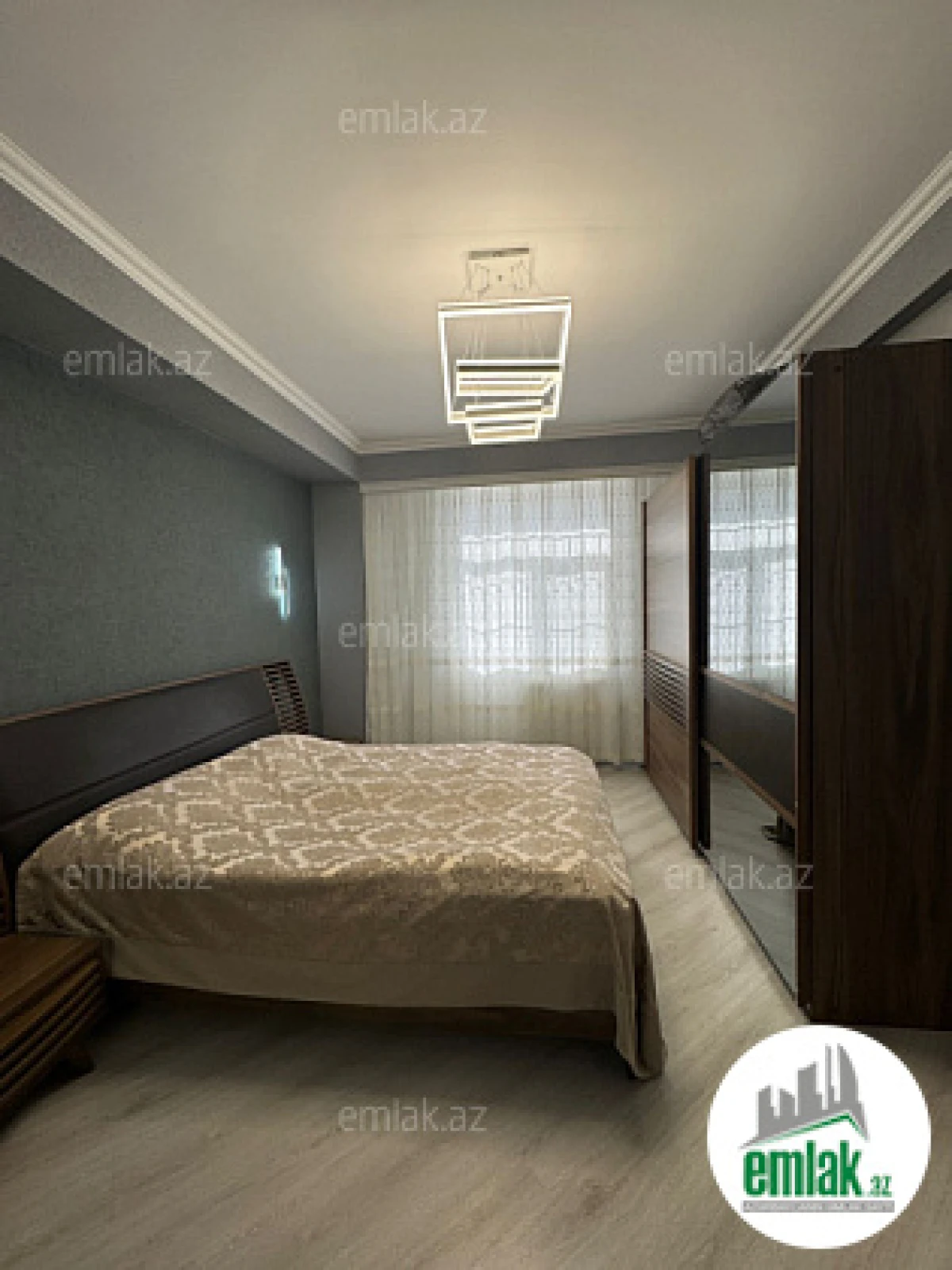 Satılır 3 otaqlı yeni tikili 83 m²