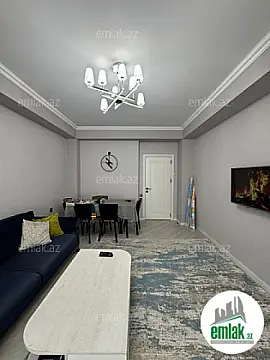 Satılır 3 otaqlı yeni tikili 83 m²