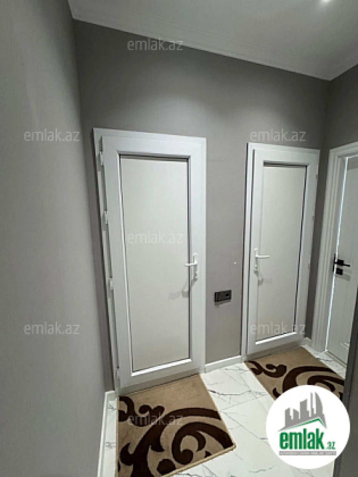 Satılır 3 otaqlı yeni tikili 83 m²