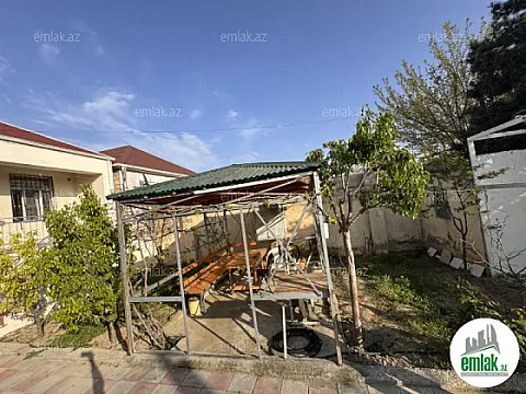 Satılır 3 otaqlı həyət evi 130 m²