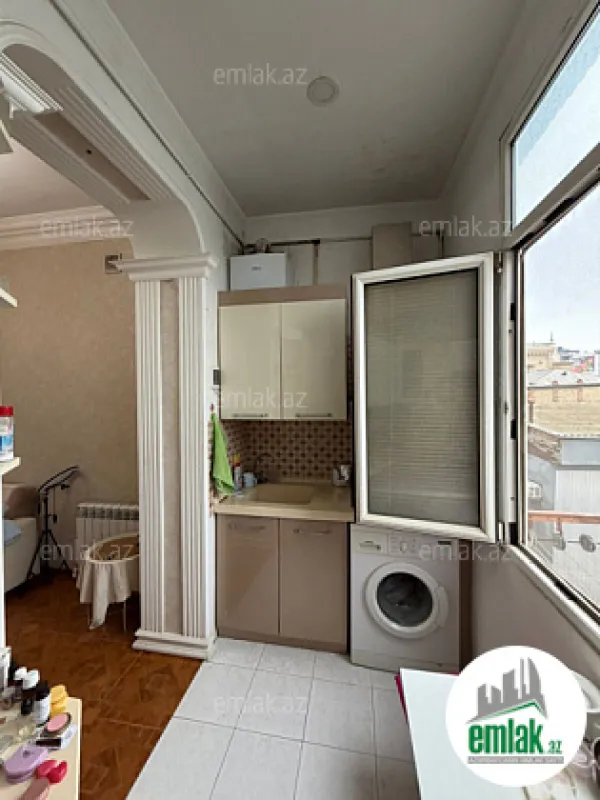 Satılır 2 otaqlı köhnə tikili 45 m²