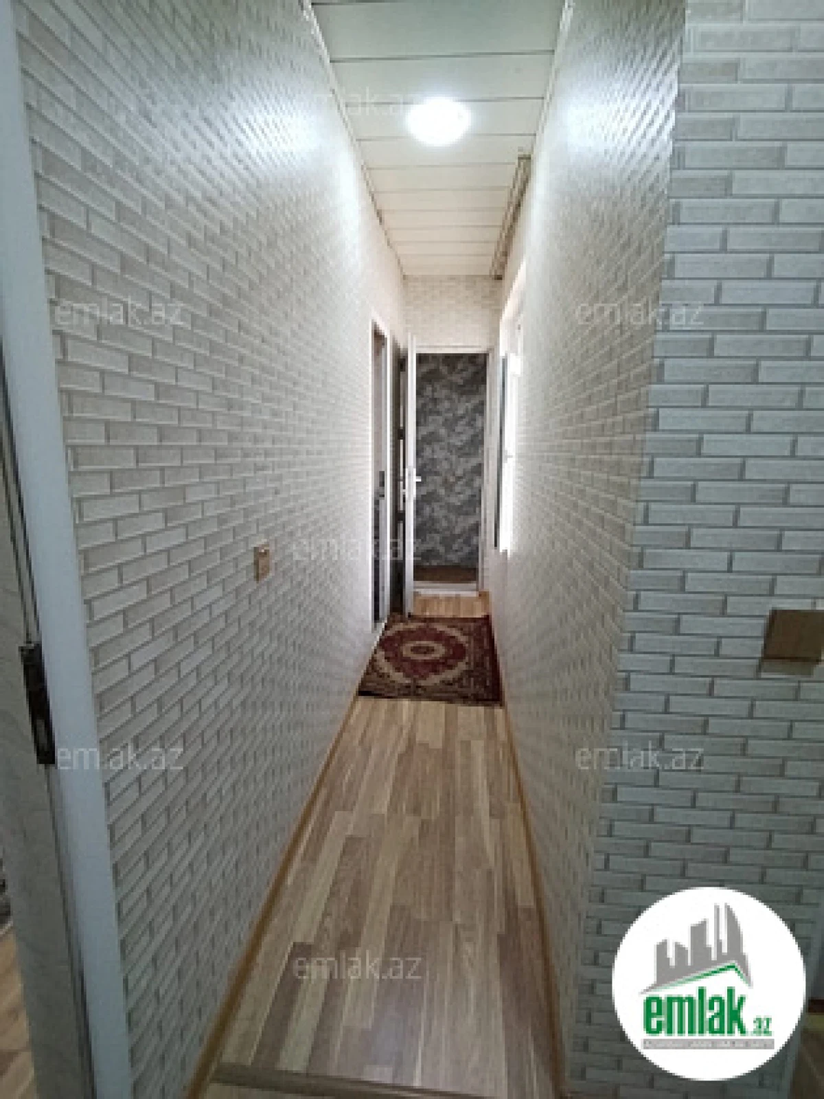 Satılır 4 otaqlı həyət evi 160 m²