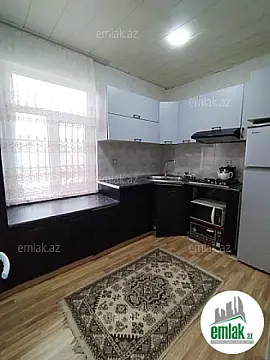 Satılır 4 otaqlı həyət evi 160 m²