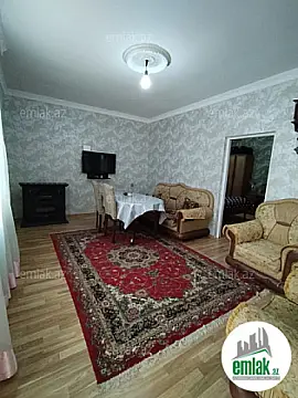 Satılır 4 otaqlı həyət evi 160 m²