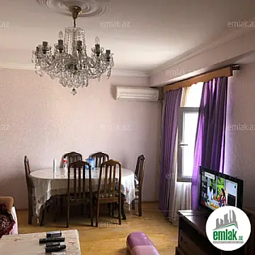 Satılır 1 otaqlı köhnə tikili 43 m² — Bakı 1 otaq 43.00 m²
