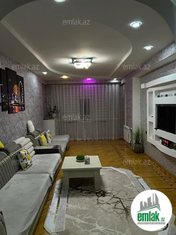 Satılır 2 otaqlı yeni tikili 60 m²