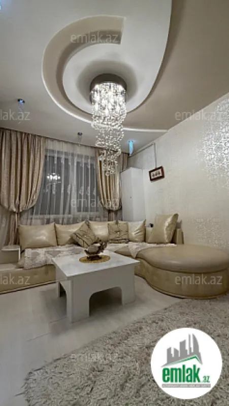 Satılır 3 otaqlı yeni tikili 70 m²