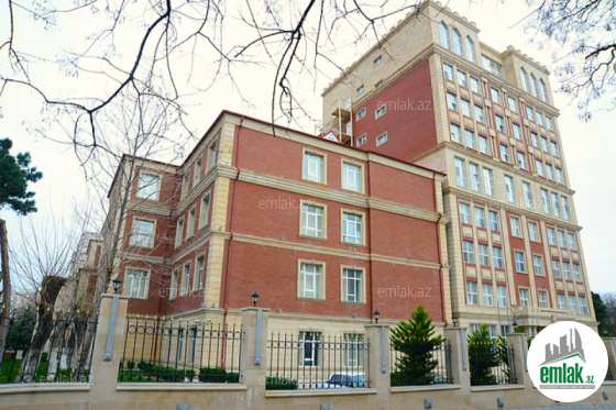 Satılır 3 otaqlı köhnə tikili 100 m² — Bakı 3 otaq 100.00 m²