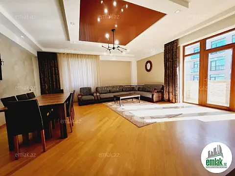 Satılır 3 otaqlı yeni tikili 130 m²