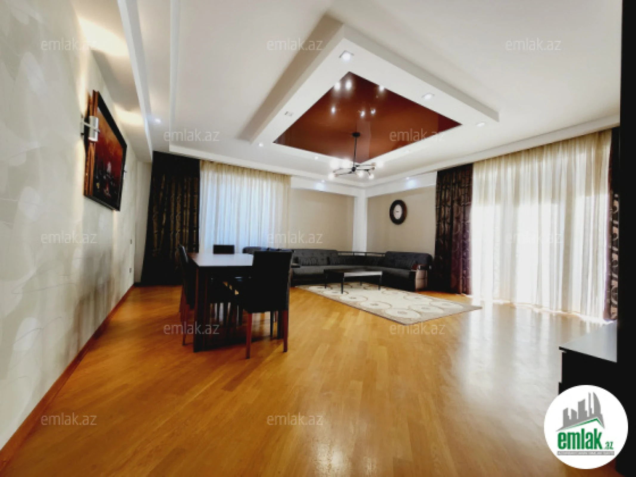 Satılır 3 otaqlı yeni tikili 130 m²