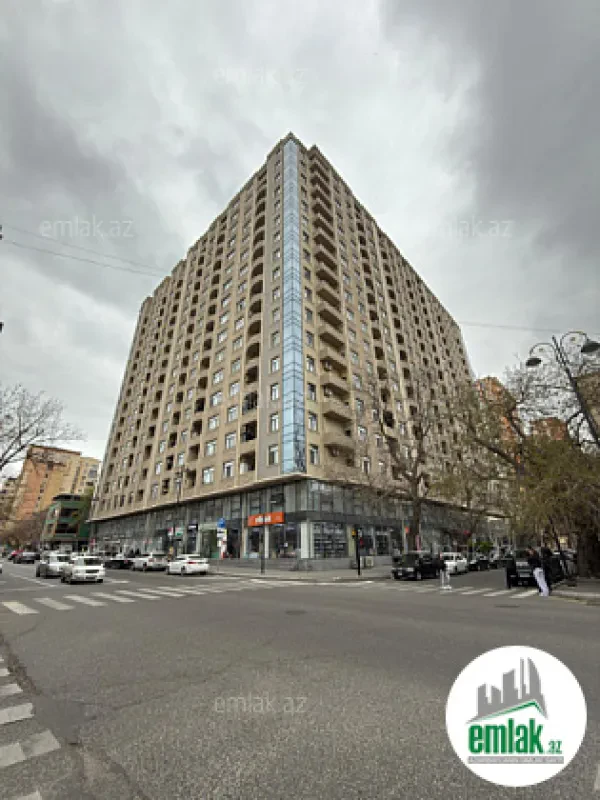 Satılır 3 otaqlı yeni tikili 141 m²