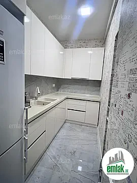 Satılır 2 otaqlı yeni tikili 70 m²
