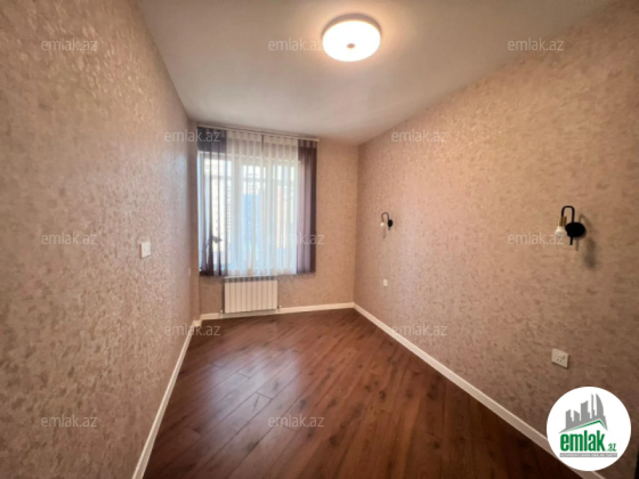 Satılır 2 otaqlı yeni tikili 70 m²