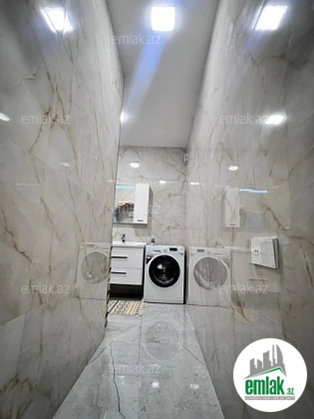 Satılır 2 otaqlı yeni tikili 70 m²