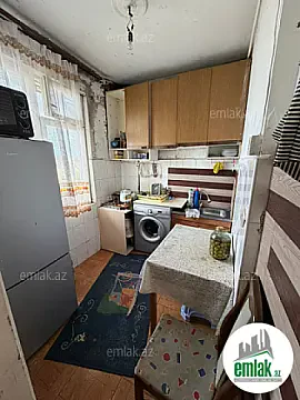 Satılır 2 otaqlı köhnə tikili 55 m²