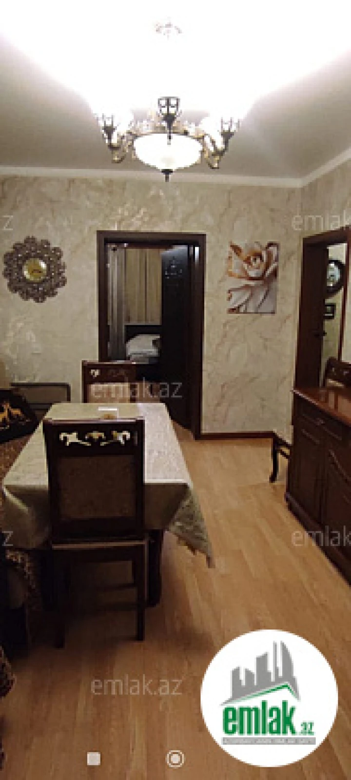 Satılır 3 otaqlı köhnə tikili 70 m²