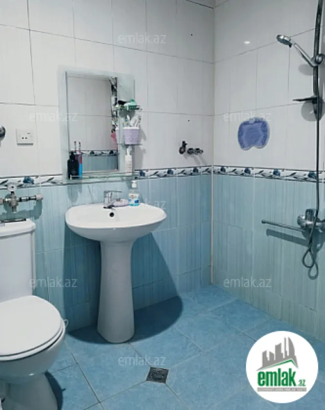 Satılır 3 otaqlı köhnə tikili 85 m²