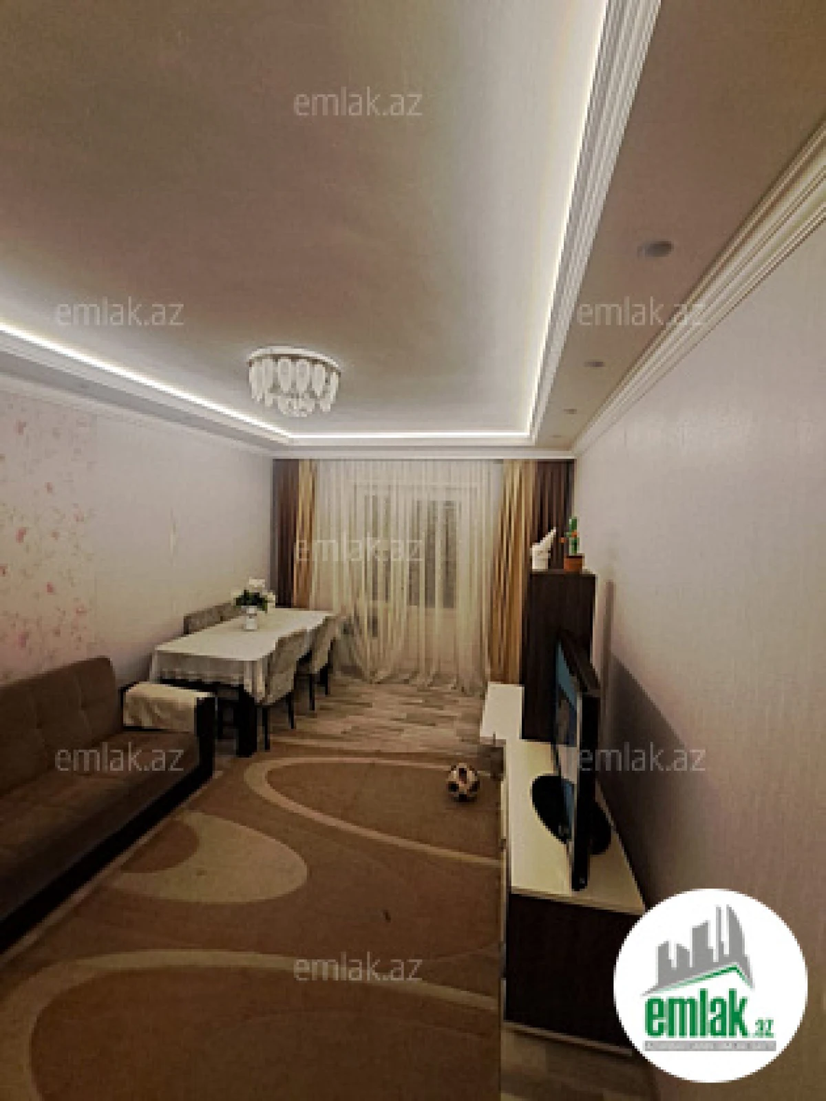 Satılır 3 otaqlı köhnə tikili 85 m²