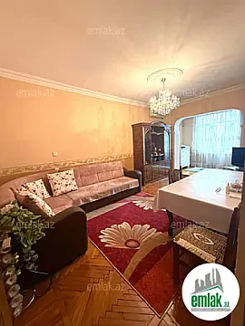 Satılır 4 otaqlı köhnə tikili 120 m² — Bakı 4 otaq 120.00 m²