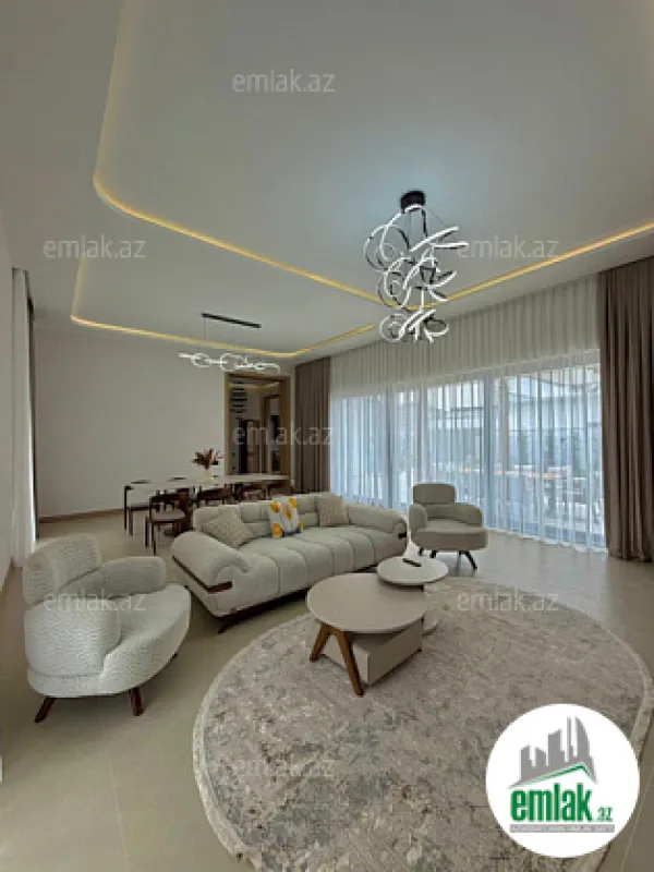 Satılır 5 otaqlı mənzil 220 m²