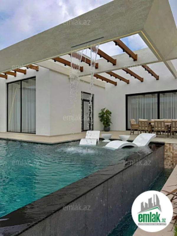 Satılır 5 otaqlı mənzil 220 m²