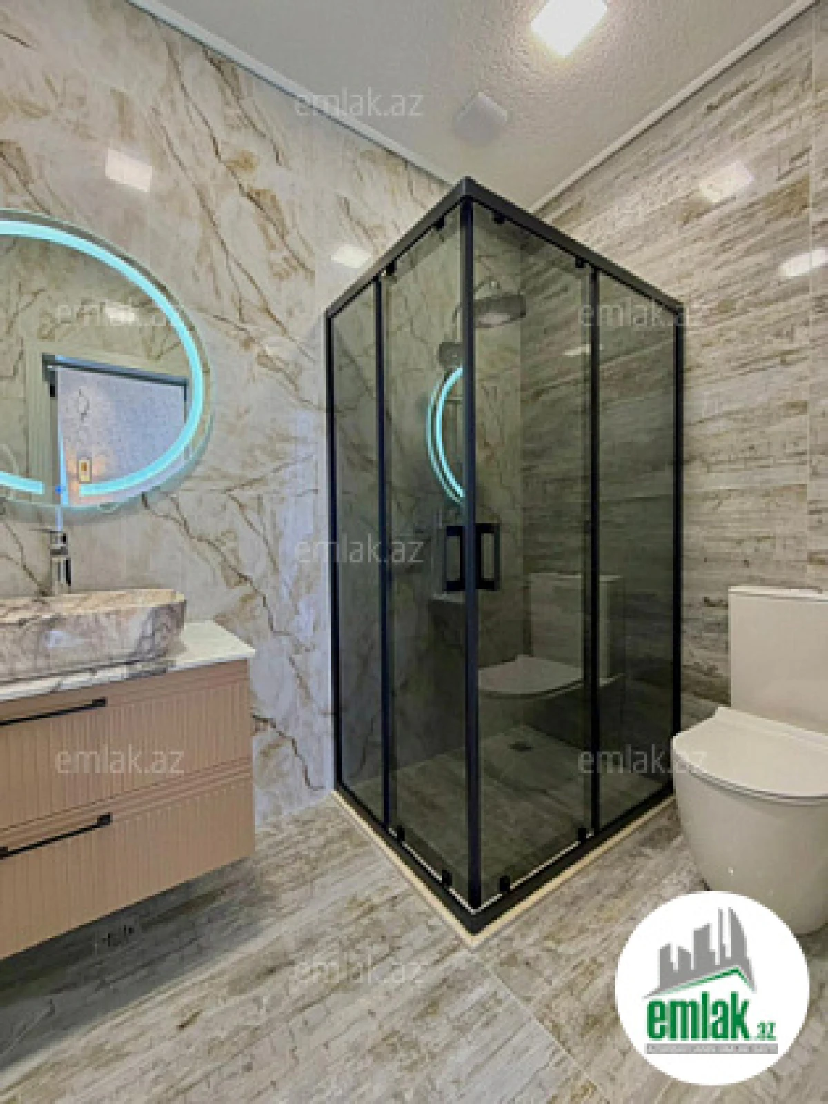 Satılır 4 otaqlı mənzil 170 m²