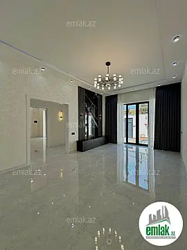 Satılır 4 otaqlı mənzil 140 m²