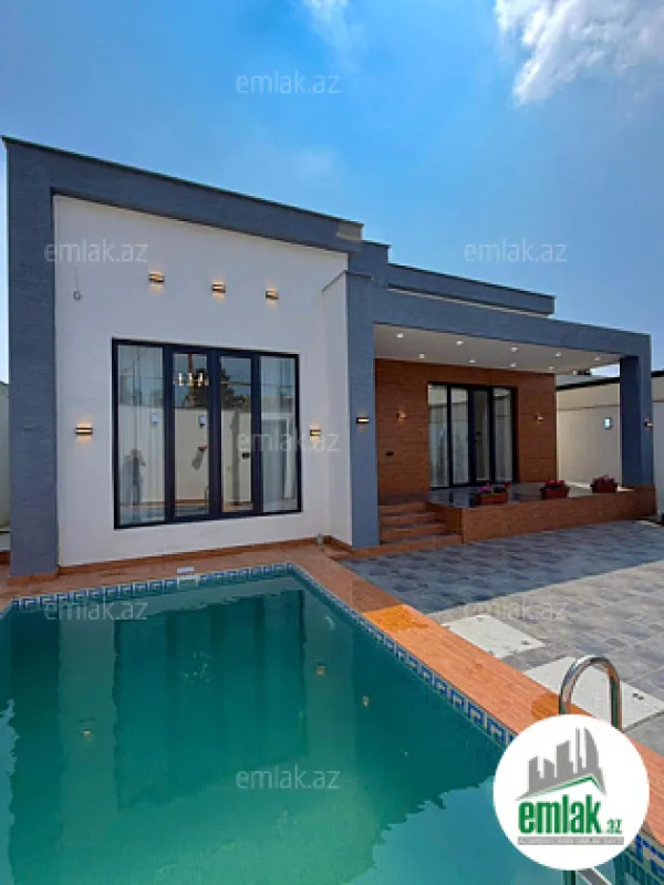 Satılır 4 otaqlı mənzil 140 m²