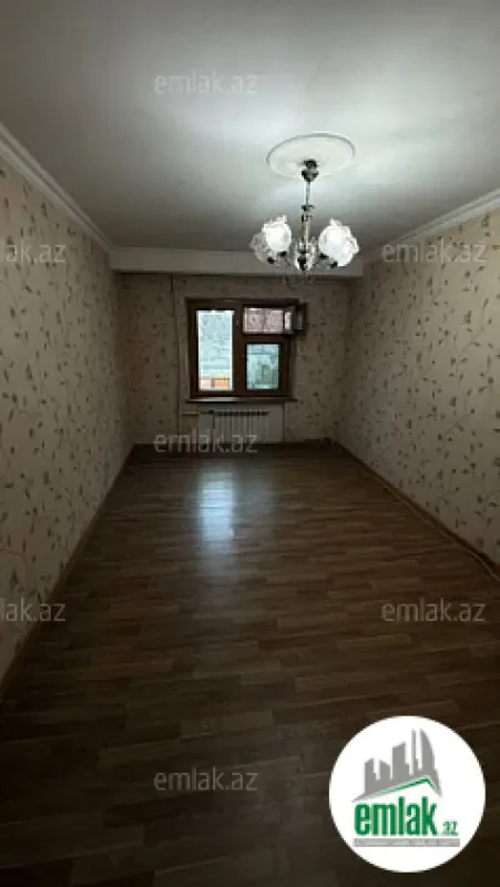 Satılır 2 otaqlı köhnə tikili 65 m²