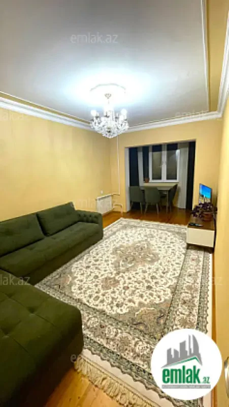 Satılır 3 otaqlı köhnə tikili 75 m²