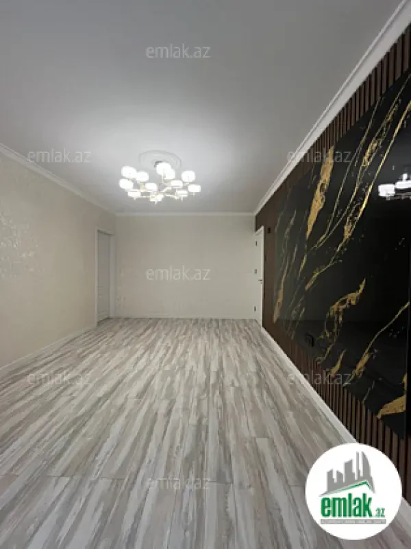Satılır 3 otaqlı köhnə tikili 70 m²