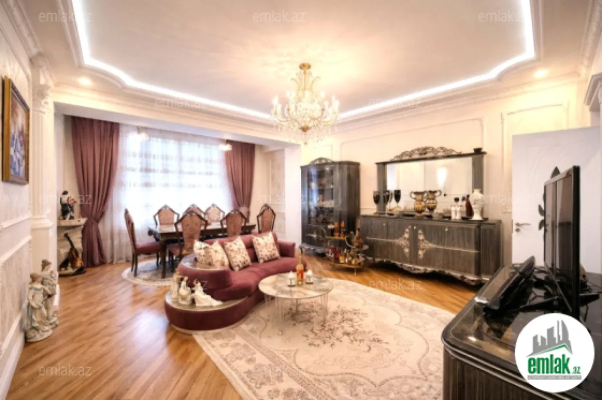 Satılır 4 otaqlı yeni tikili 150 m²