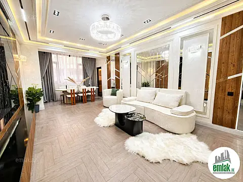 Satılır 3 otaqlı yeni tikili 160 m² — Bakı 3 otaq 160.00 m²