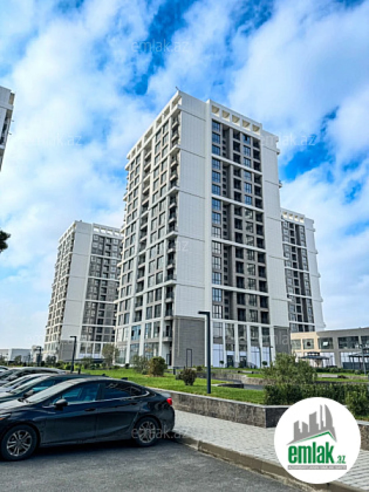 Satılır 4 otaqlı yeni tikili 172.8 m²