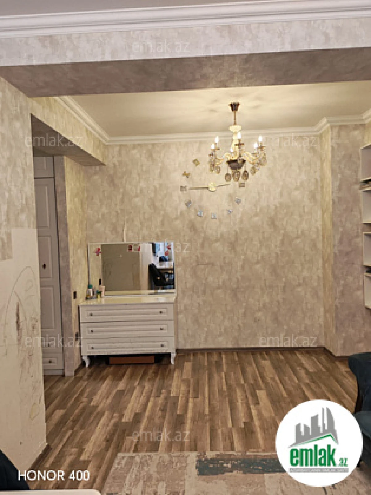 Satılır 2 otaqlı yeni tikili 85 m²