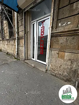Satılır 4 otaqlı köhnə tikili 85 m² — Bakı 4 otaq 85.00 m²