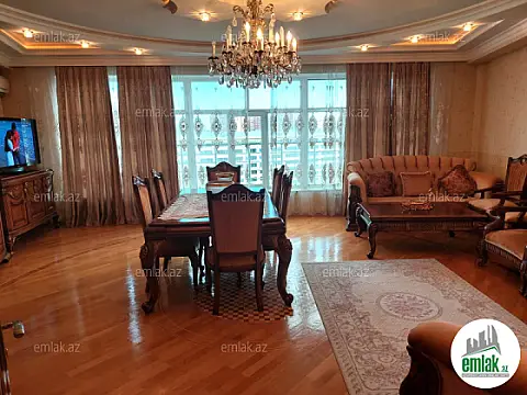 Satılır 4 otaqlı yeni tikili 200 m² — Bakı 4 otaq 200.00 m²