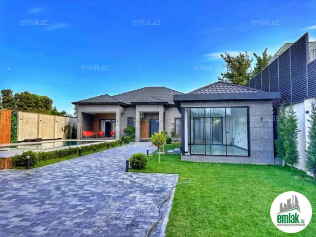 Satılır 5 otaqlı həyət evi 270 m²