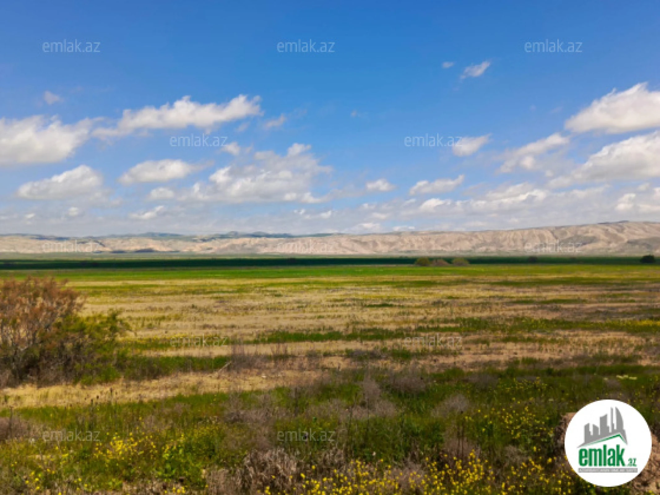 Satılır torpaq sahəsi 25000 m²