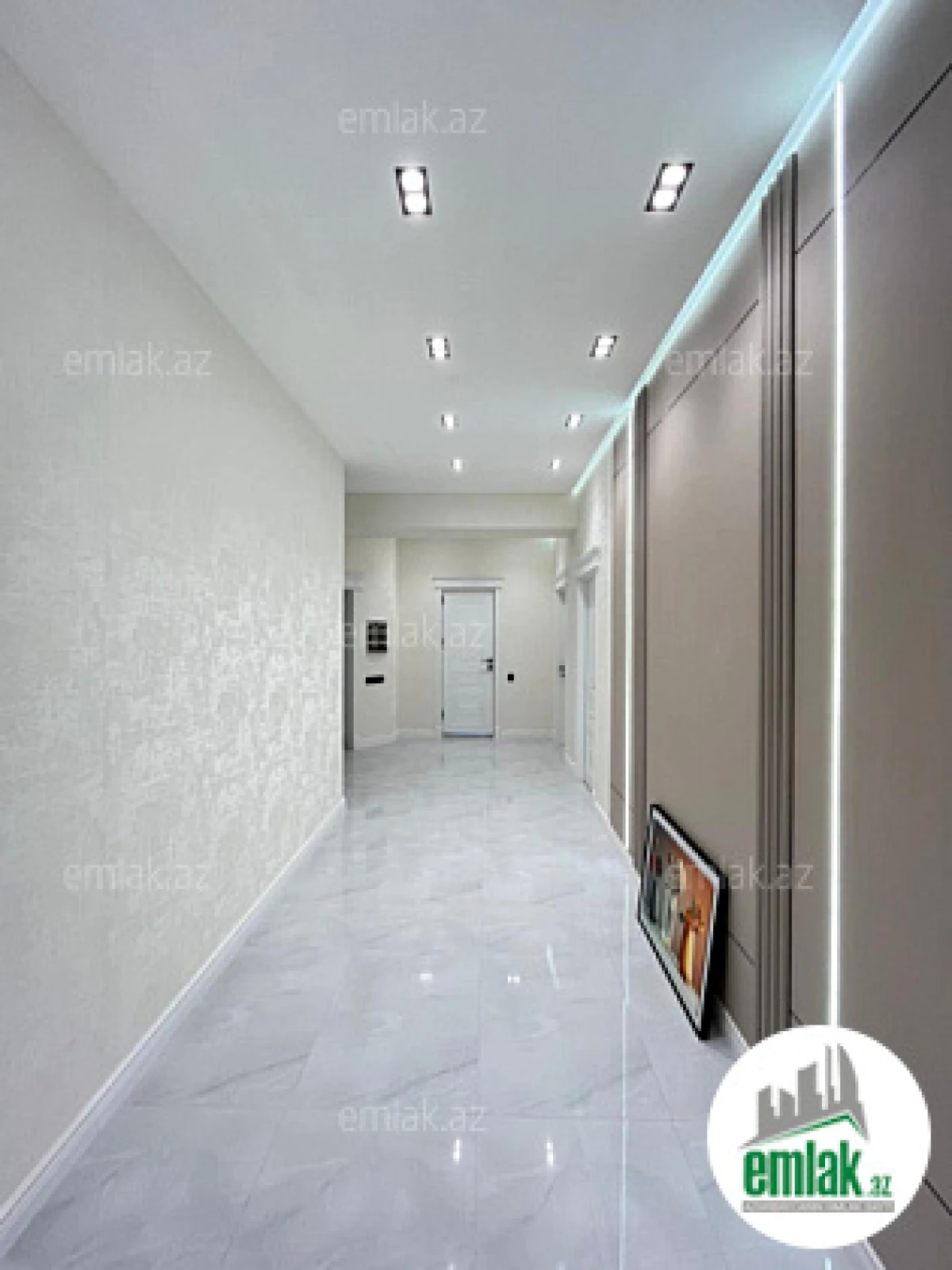 Satılır 3 otaqlı yeni tikili 165 m²