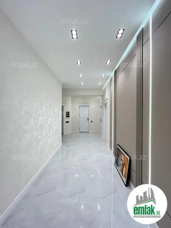 Satılır 3 otaqlı yeni tikili 165 m²