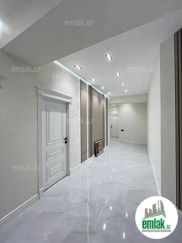 Satılır 3 otaqlı yeni tikili 165 m²