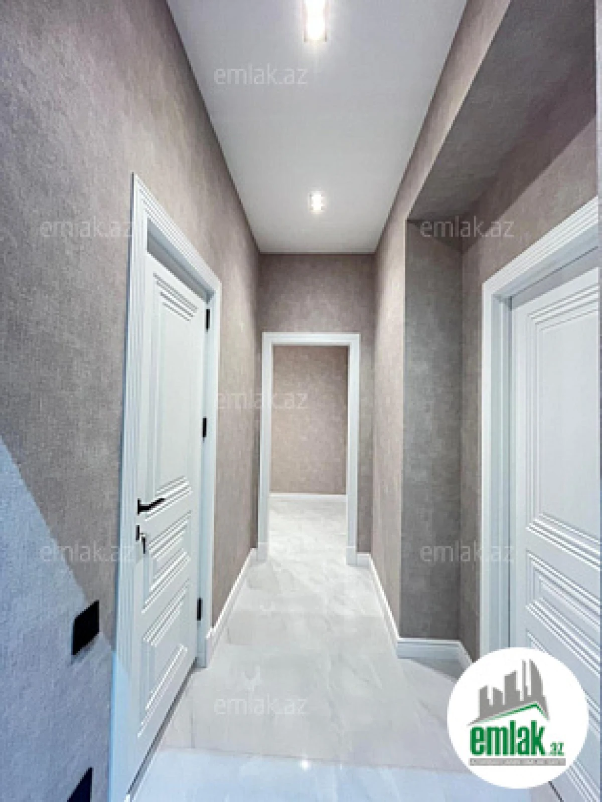 Satılır 3 otaqlı yeni tikili 165 m²