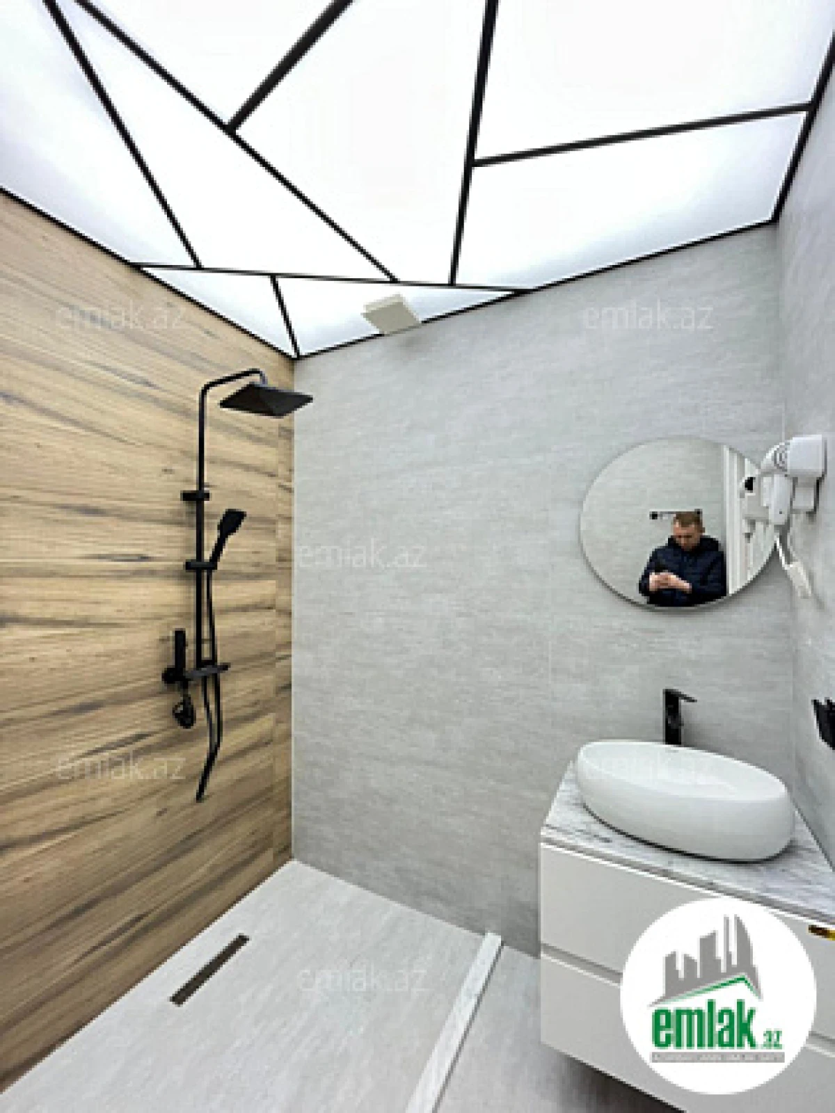 Satılır 3 otaqlı yeni tikili 165 m²
