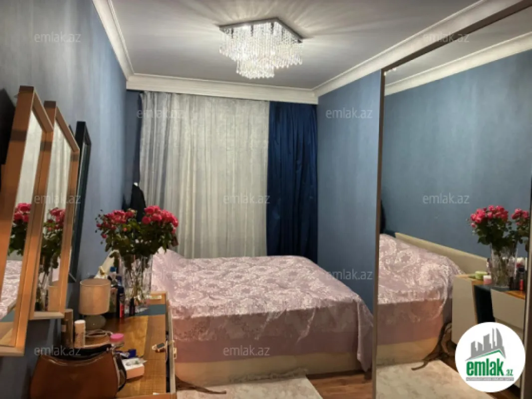 Satılır 3 otaqlı köhnə tikili 85 m²