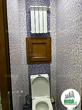 Satılır 3 otaqlı köhnə tikili 85 m²