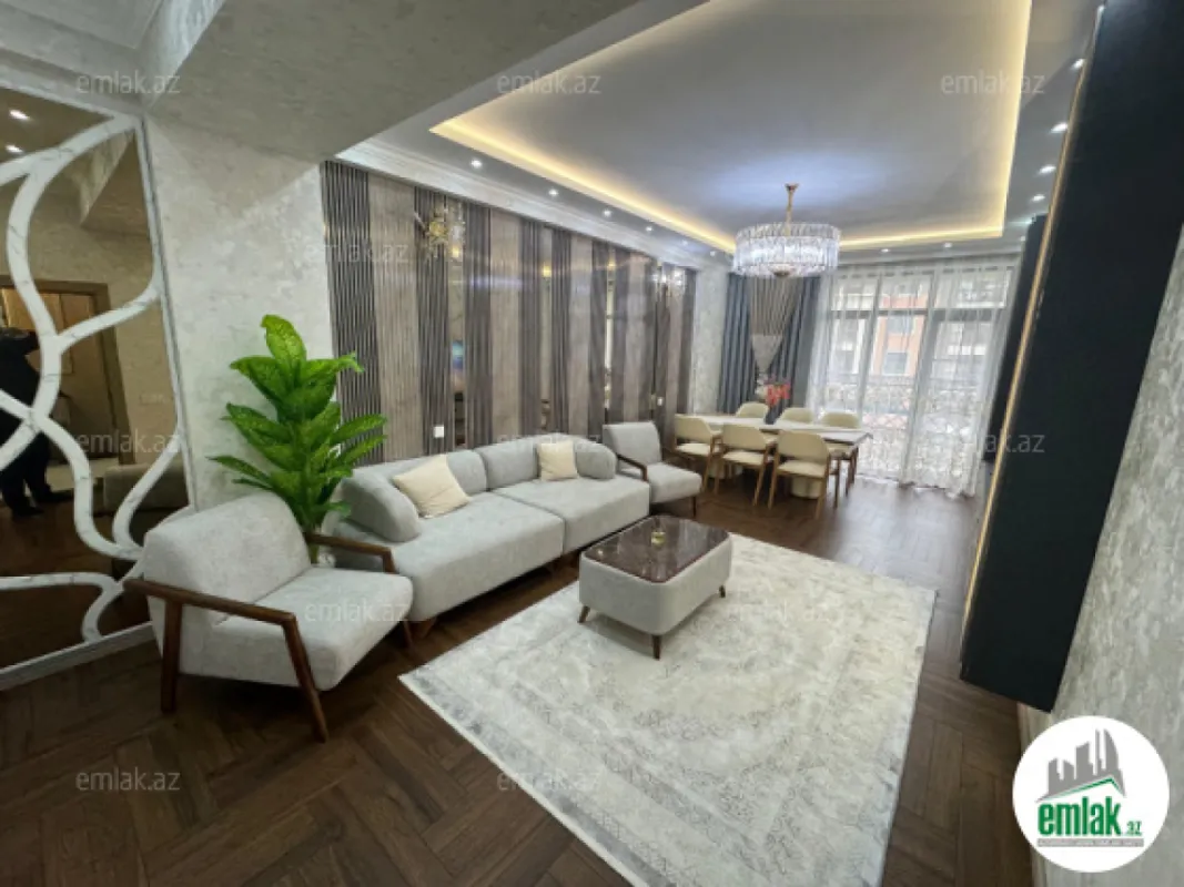 Satılır 3 otaqlı yeni tikili 127 m²