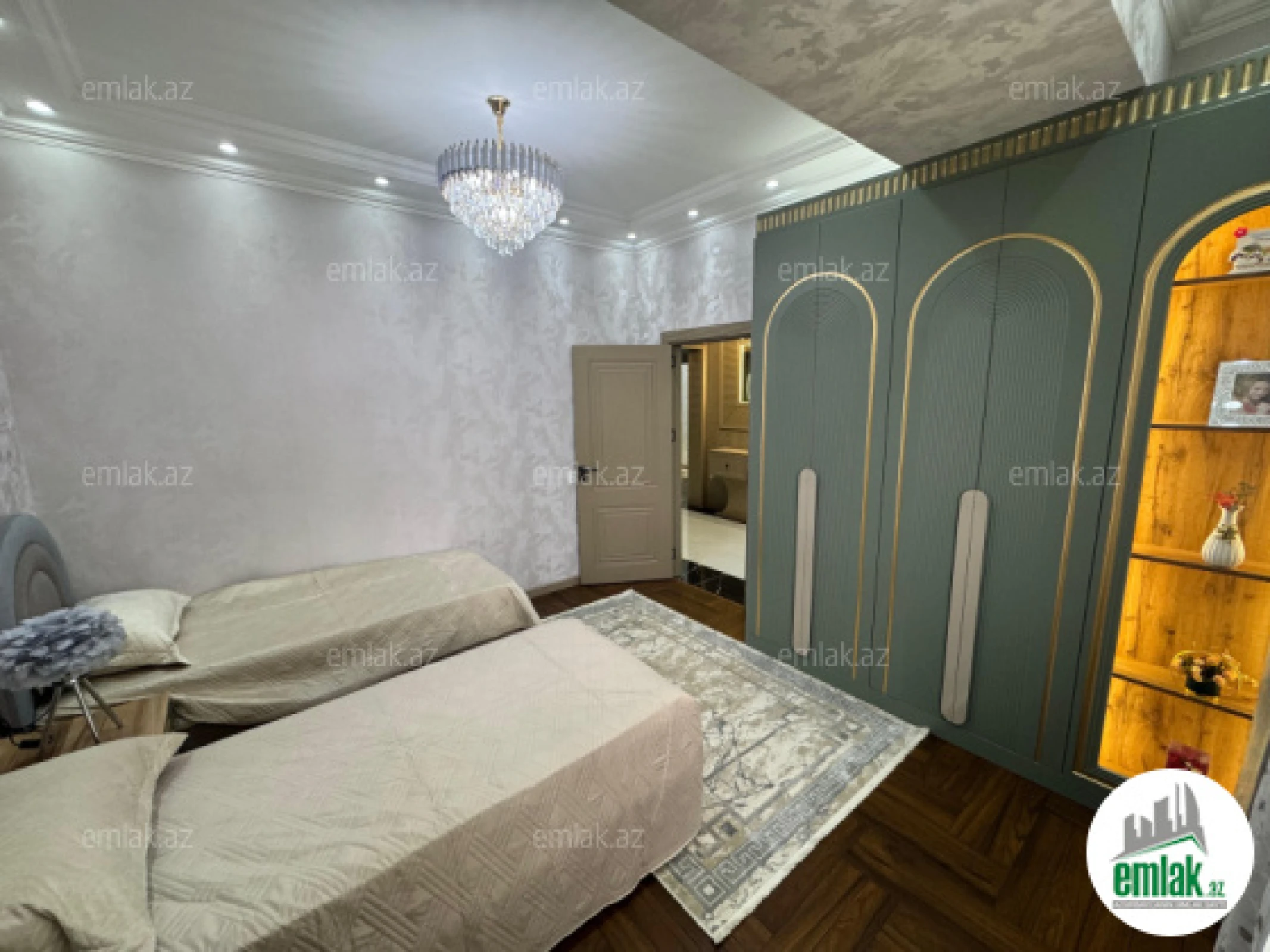 Satılır 3 otaqlı yeni tikili 127 m²