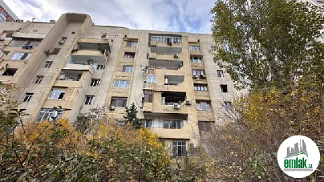 Satılır 4 otaqlı köhnə tikili 115 m² — Bakı 4 otaq 115.00 m²