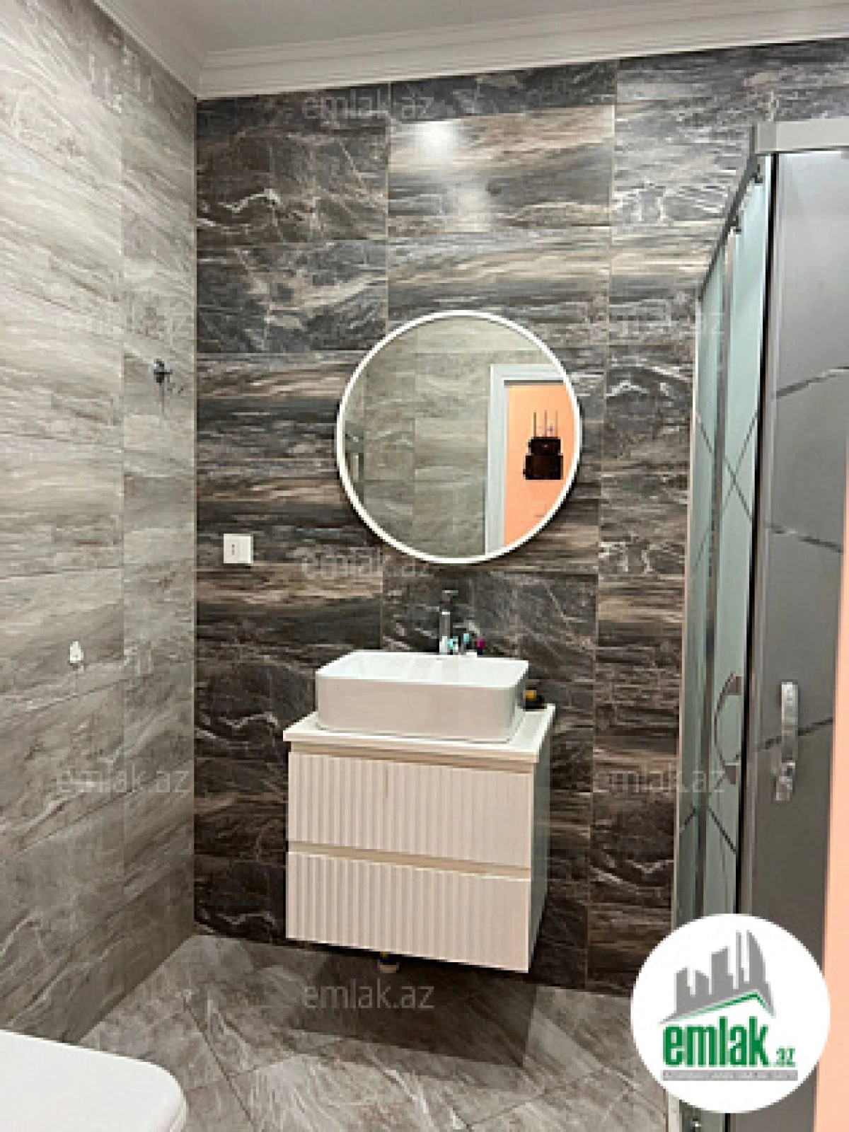Satılır 2 otaqlı yeni tikili 51 m²